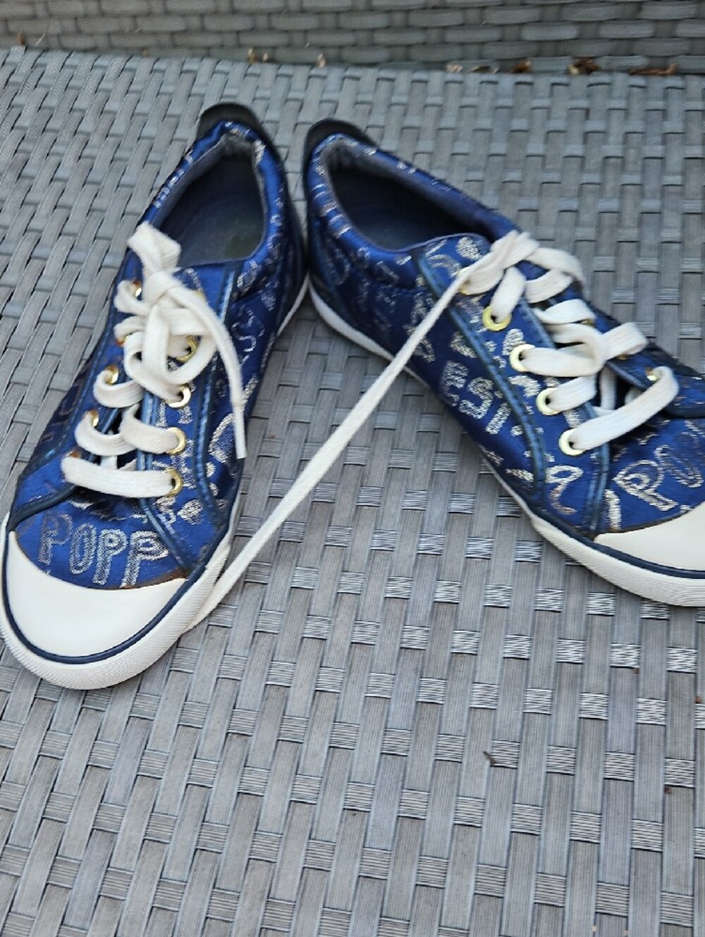 Coach Navy Denim Graphic Metallic Lace-Up Sneakers with White Accents Size 7B - Picture 5 of 17